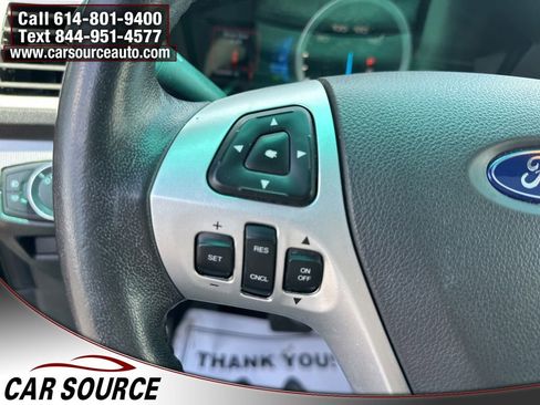 Used 2015 Ford Explorer XLT w/ Equipment Group 202B AWD/4WD image 17
