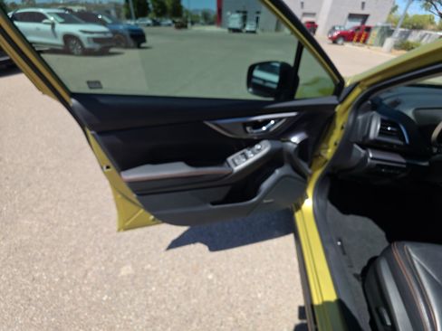 Used 2022 Subaru Crosstrek 2.5i Limited w/ Moonroof Package 2 AWD/4WD image 13