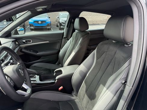 Used 2025 Acura Integra A-Spec image 13