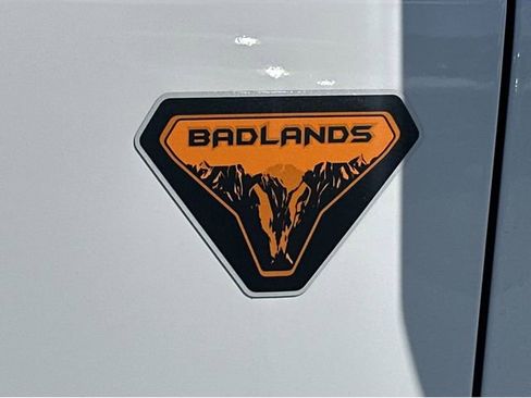 New 2025 Ford Bronco Badlands image 23