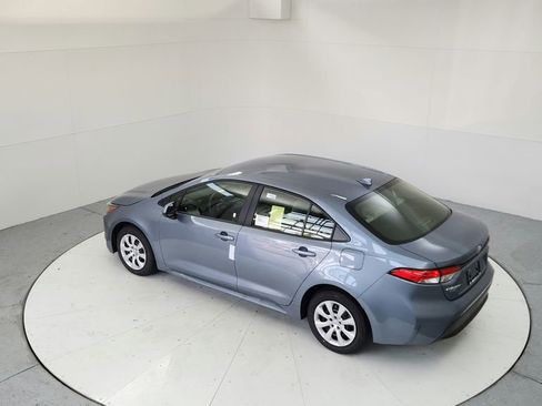 Used 2023 Toyota Corolla LE FWD image 15