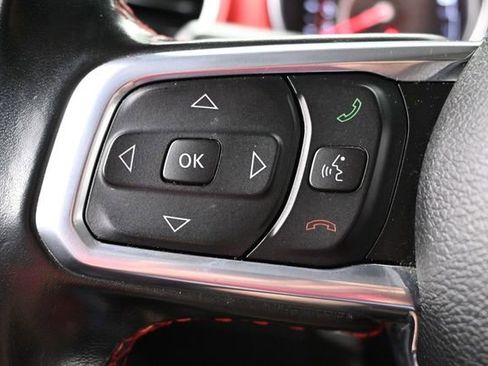 Used 2022 Jeep Wrangler Unlimited Rubicon AWD/4WD image 28