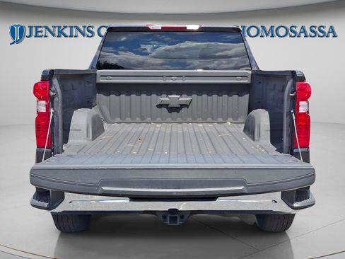 Used 2024 Chevrolet Silverado 1500 LT w/ Protection Package image 9
