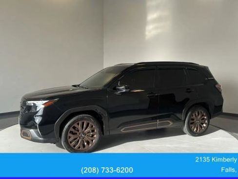 Used 2025 Subaru Forester Sport AWD/4WD image 4