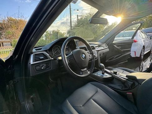 Used 2016 BMW 320i Sedan RWD image 6