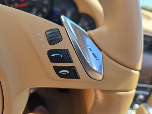 Used 2013 Porsche 911 Carrera RWD image 21