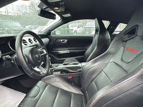 Used 2015 Ford Mustang GT Premium image 13