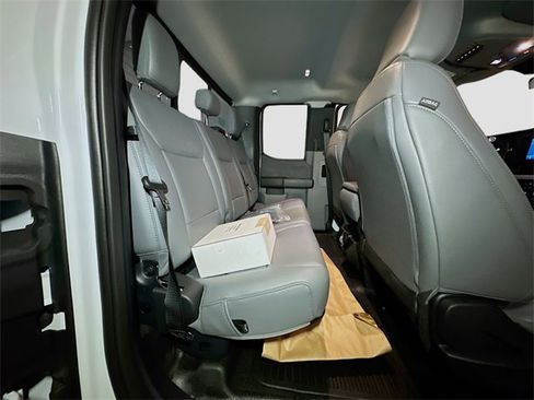New 2025 Ford F550 4x4 Supercab Super Duty image 26