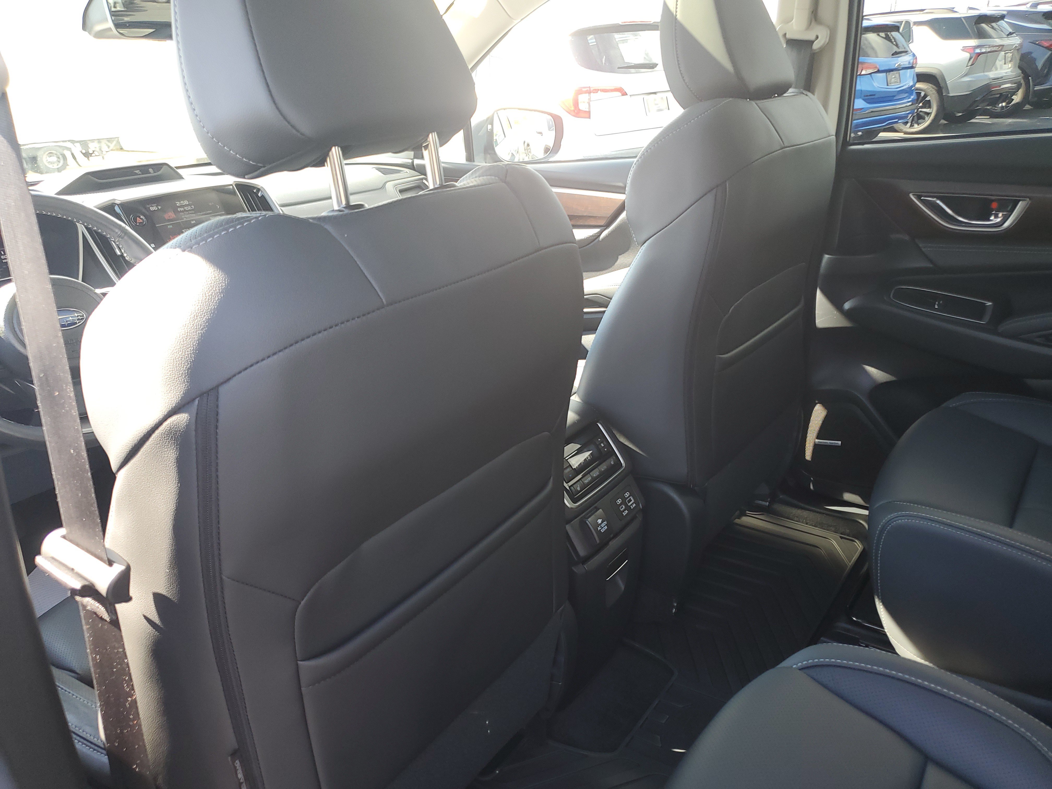 Used 2024 Subaru Ascent Touring w/ Popular Package #2 AWD/4WD image 14