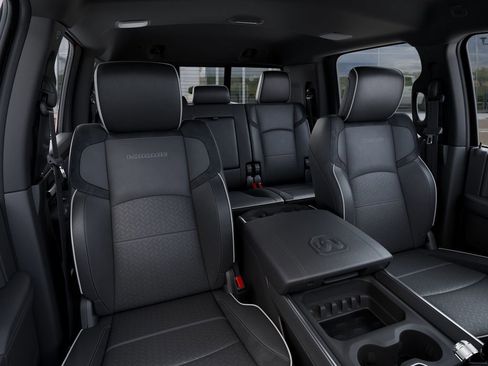 New 2026 RAM 3500 Laramie AWD/4WD image 16