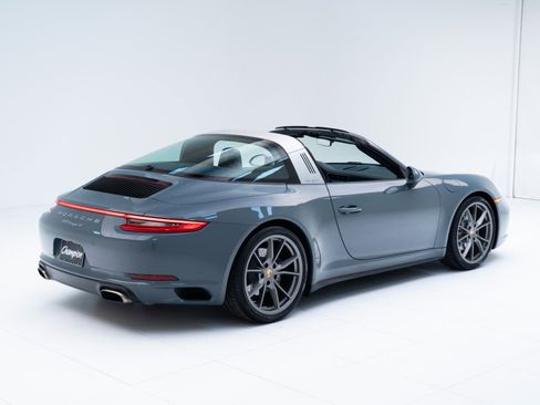 Certified 2017 Porsche 911 Targa 4 AWD/4WD image 9