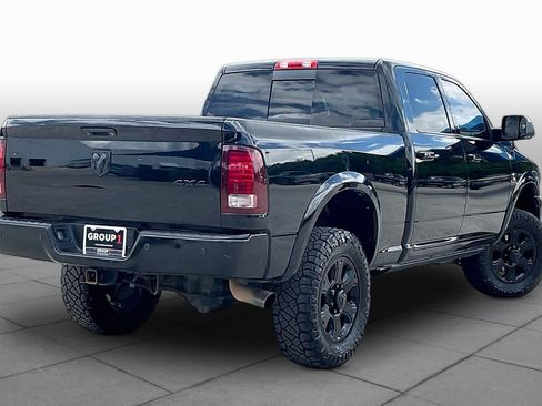 Used 2014 RAM 2500 Laramie w/ Black Appearance Group AWD/4WD image 11