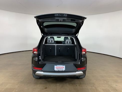 Used 2025 Chevrolet TrailBlazer LT image 12