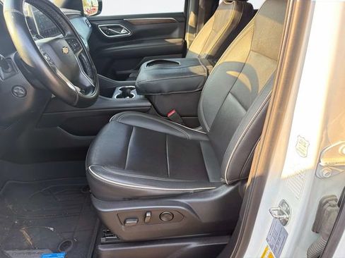 Used 2023 Chevrolet Suburban Premier RWD image 21