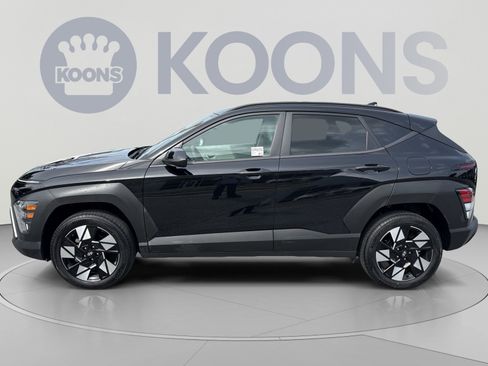 Used 2024 Hyundai Kona SEL AWD/4WD image 2