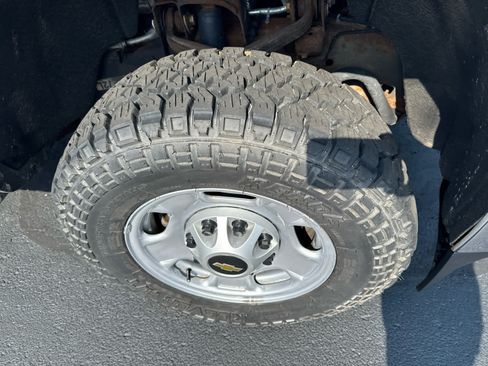 Used 2019 Chevrolet Silverado 2500 W/T w/ WT Convenience Package AWD/4WD image 13