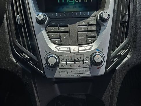 Used 2015 Chevrolet Equinox LT w/ Driver Convenience Package FWD image 5