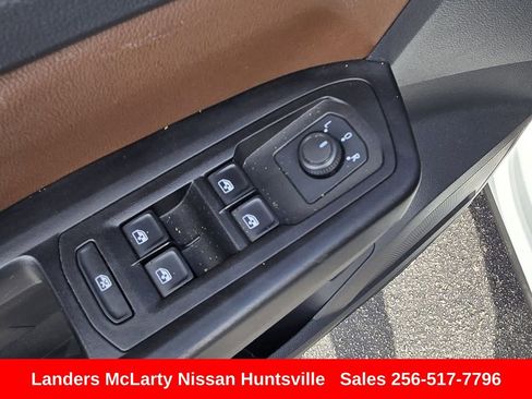 Used 2021 Volkswagen Atlas SE image 24