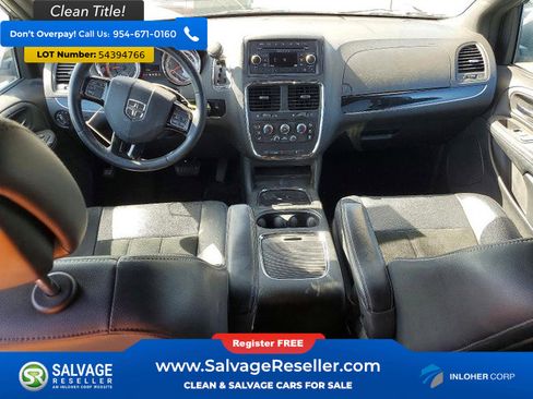 Used 2016 Dodge Grand Caravan SXT FWD image 11
