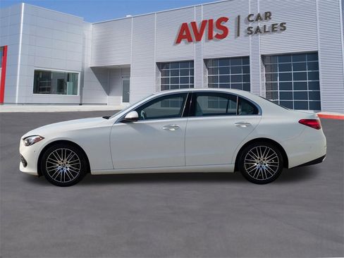 Used 2025 Mercedes-Benz C 300 4MATIC Sedan image 10
