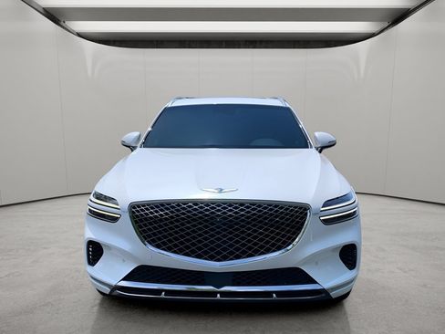 Certified 2023 Genesis GV70 2.5T w/ Advanced Package AWD/4WD image 8