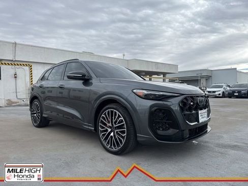 Used 2025 Audi SQ5 Premium Plus image 1