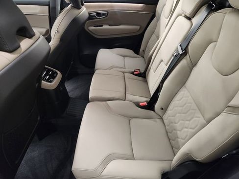 New 2026 Volvo XC90 T8 Plus w/ Protection Package Premier image 30