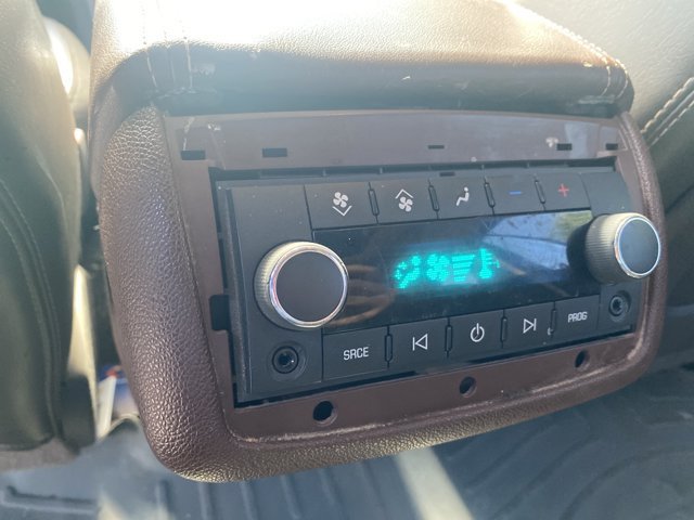 Used 2013 Buick Enclave Premium w/ Trailering Provision Package FWD image 10