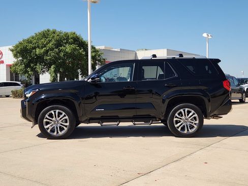 Certified 2026 Toyota 4Runner Limited AWD/4WD image 4