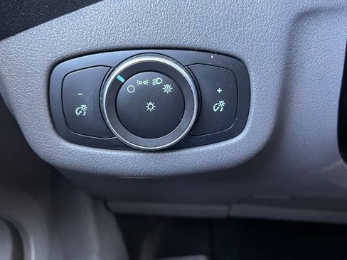 Used 2020 Ford Transit Connect XL image 18