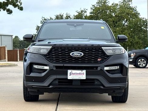 Used 2021 Ford Explorer ST w/ Equipment Group 401A AWD/4WD image 2