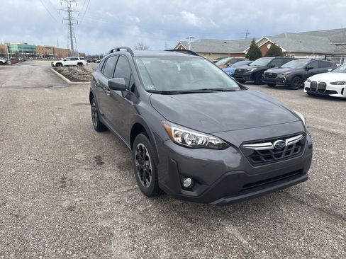 Certified 2023 Subaru Crosstrek 2.0i Premium image 7