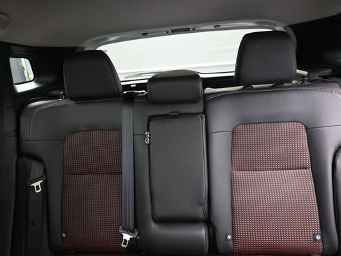 Used 2025 Nissan Kicks SR FWD image 20