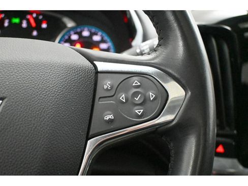 Used 2019 Chevrolet Traverse RS image 27