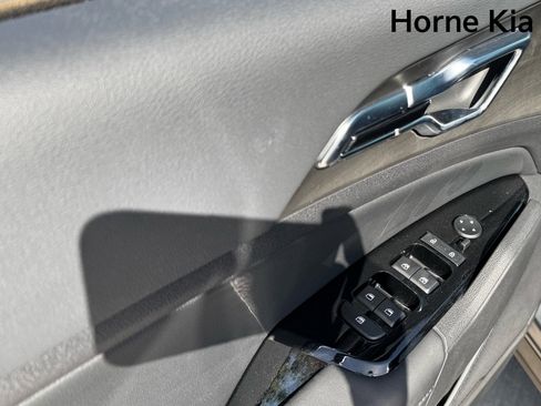 New 2025 Kia Sportage X-Line image 11