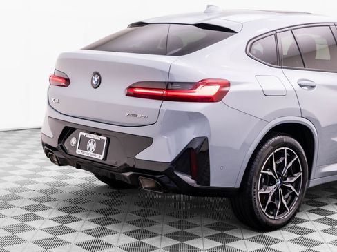 Used 2025 BMW X4 xDrive30i w/ Premium Package AWD/4WD image 43