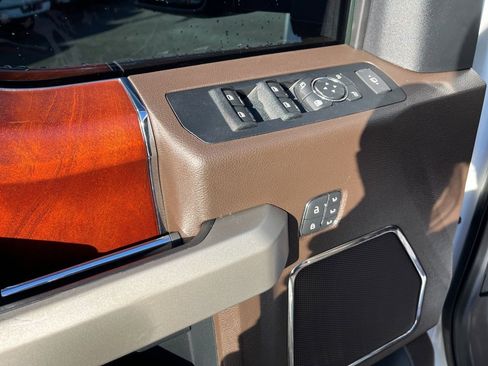 Used 2020 Ford F250 King Ranch w/ King Ranch Ultimate Package image 23