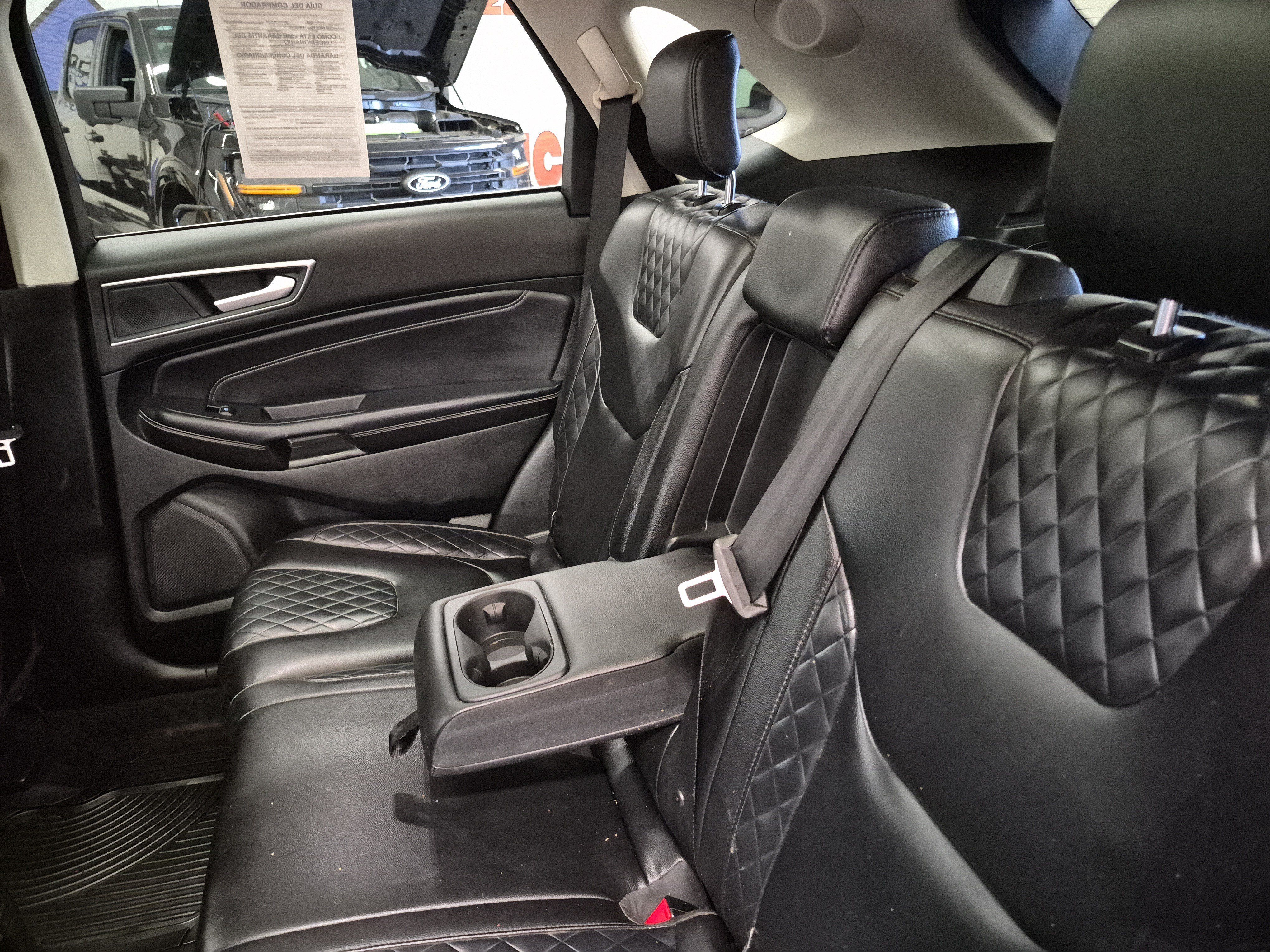 Certified 2024 Ford Edge Titanium AWD/4WD image 17