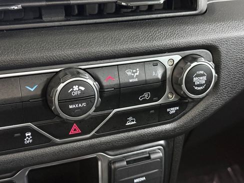 Certified 2024 Jeep Wrangler Sport image 31