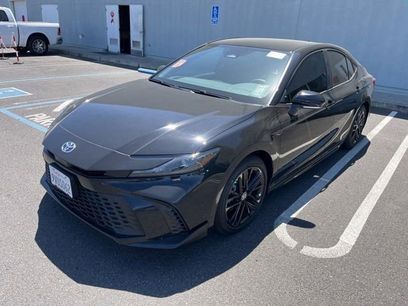 Used 2026 Toyota Camry SE w/ Convenience Package