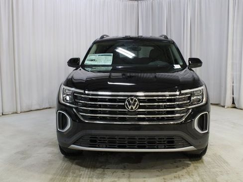 New 2026 Volkswagen Atlas SE image 35