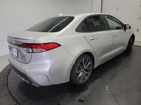 Used 2021 Toyota Corolla SE FWD image 9