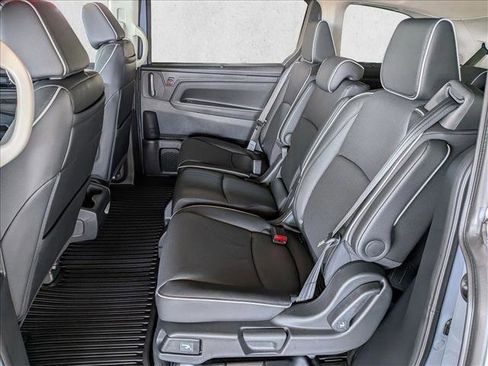 New 2026 Honda Odyssey Elite image 15