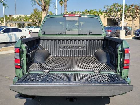 New 2026 Nissan Frontier SV w/ Tow Package AWD/4WD image 4