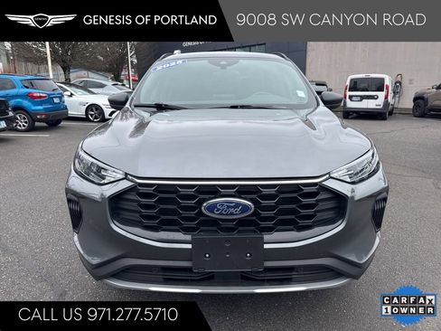 Used 2025 Ford Escape ST-Line image 2