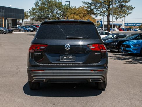 Used 2019 Volkswagen Tiguan SEL AWD/4WD image 6