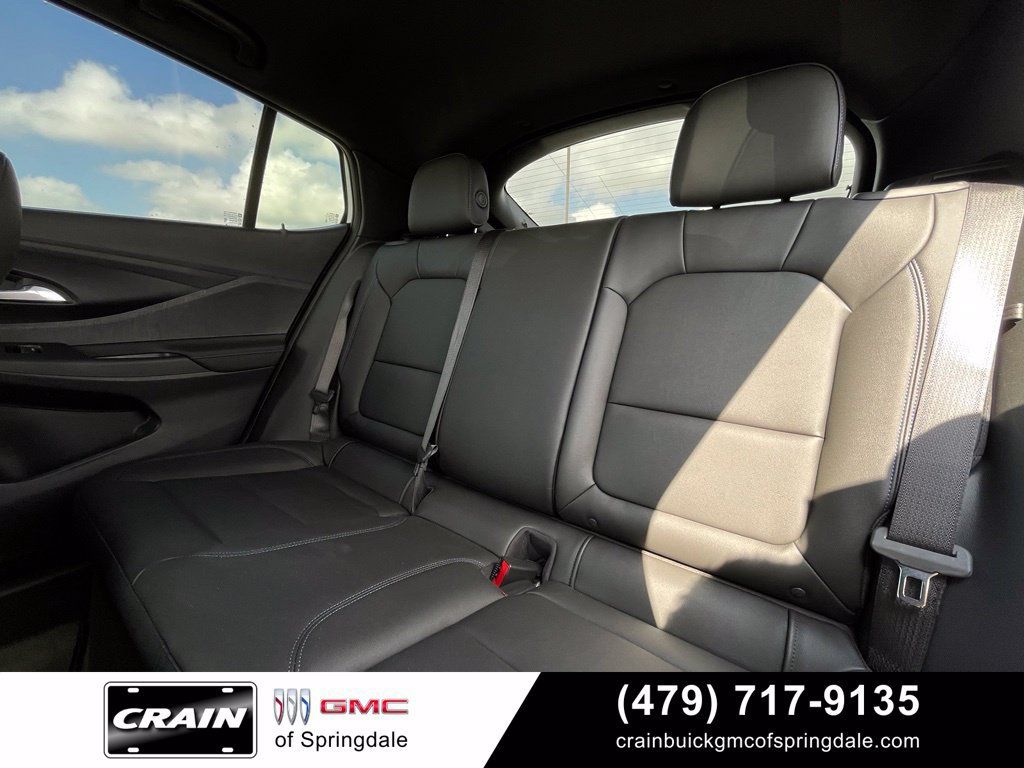 Used 2026 Buick Envista Sport Touring w/ Convenience I Package FWD image 24