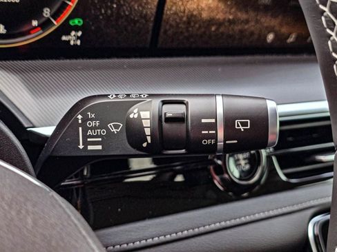 New 2026 INFINITI QX80 Luxe image 30