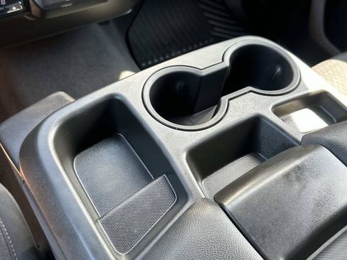 Used 2021 Chevrolet Silverado 1500 LT w/ Bed Protection Package AWD/4WD image 40