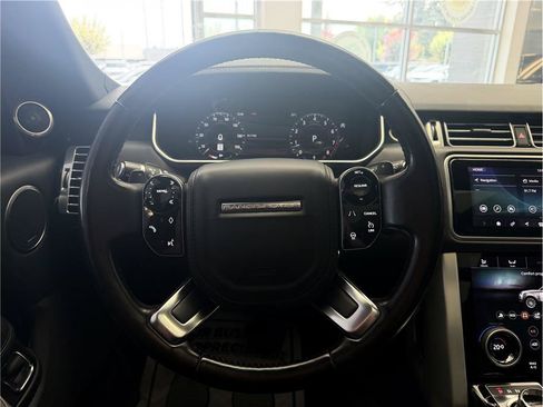 Used 2018 Land Rover Range Rover HSE AWD/4WD image 19